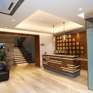3* Hotel Capital O 18921 Yelchiko